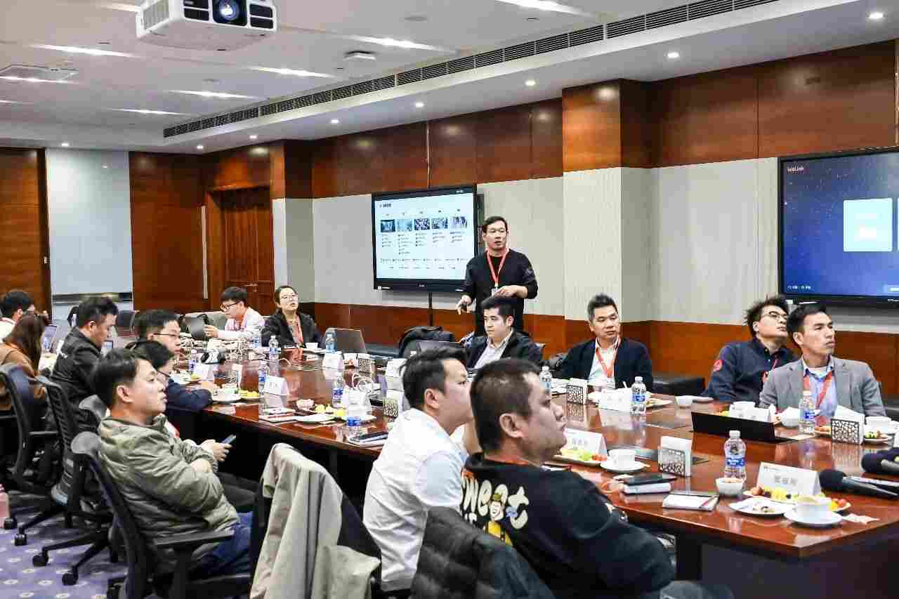 AI驱动数字化注塑未来|伊之密&华为：一场连接智能与制造的深度对话(图5)