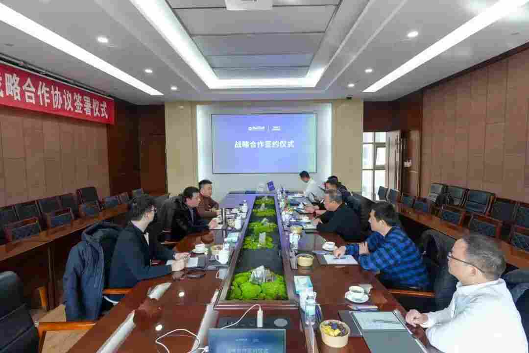 渝发携手海天：双雄聚力数智，共筑智造超级工厂(图3)